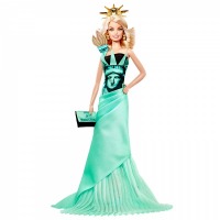  Dolls of the World Landmark Collection Toy - Statue of Liberty  Barbie