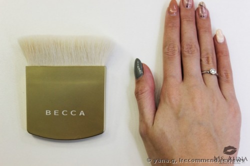 Becca The One Perfecting Brush