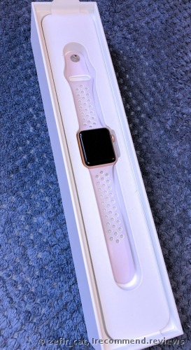 Apple Watch Series 3 Smartwatch