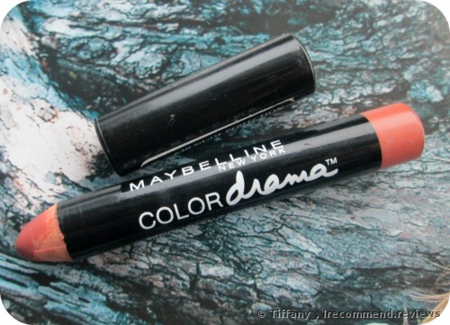 Maybelline Color Drama Intense Velvet Lip pencil