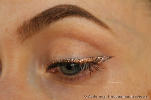 Too Faced Glitter Pop Peel-Off Eyeliner