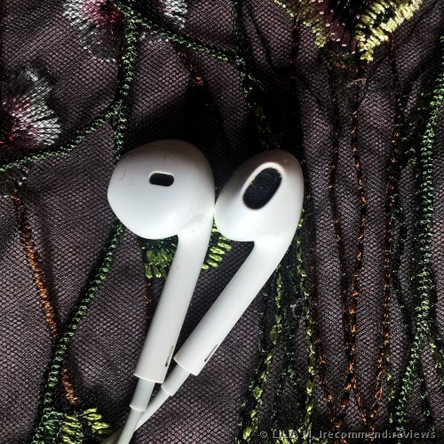 Apple EarPods 