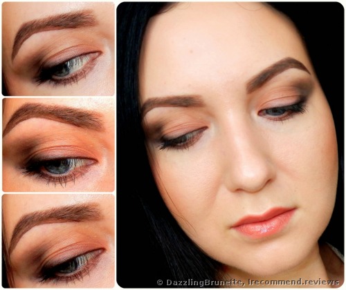 Makeup Revolution  Ultra 32 Shade Eyeshadow Palette - Flawless Eyeshadows