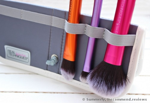 Real Techniques Travel Essentials Kit by Samantha Chapman Brush Set