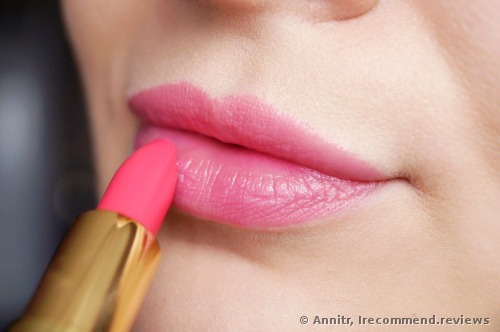 Yves Saint Laurent Rouge Volupté Shine Oil-In-Stick  Lipstick