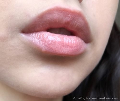 Lancome L'absolu Rouge Hydrating Shaping Lipstick