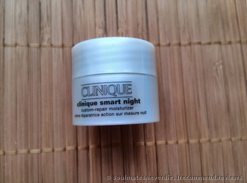 Clinique Smart Night Custom-Repair Moisturizer Cream