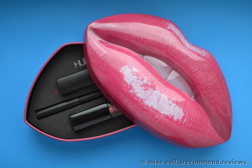 Huda Beauty  Lip Contour