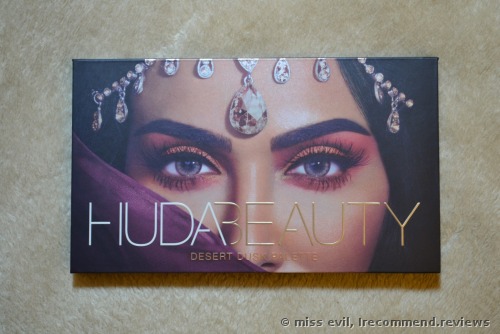 Huda Beauty Desert Dusk Eye Shadow Palette