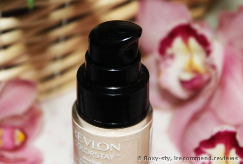 Revlon Colorstay Normal/Dry Skin Foundation