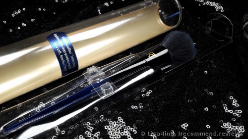 Real Techniques B03 Soft Complexion  Brush