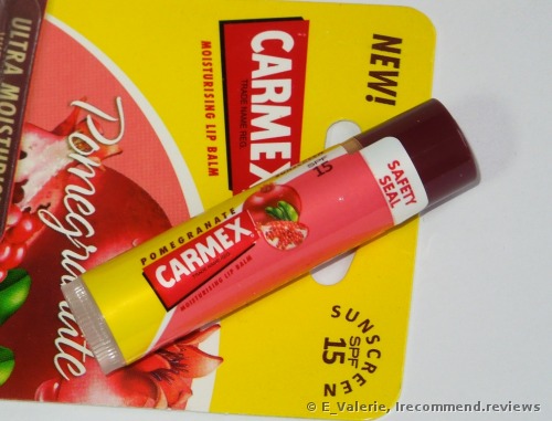 Carmex Ultra Moisturising SPF 15 - Pomegranate Lip Balm