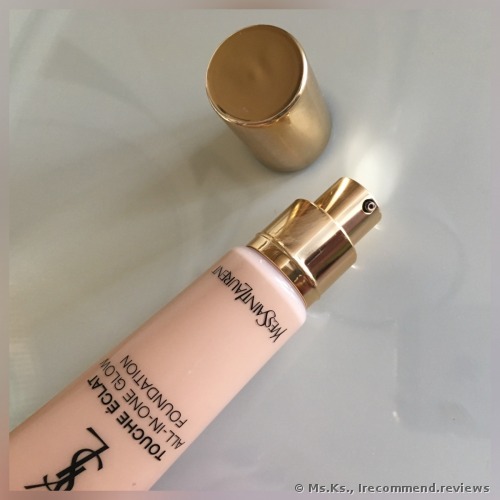 Yves Saint Laurent Touche Eclat All In One Glow SPF15  Foundation