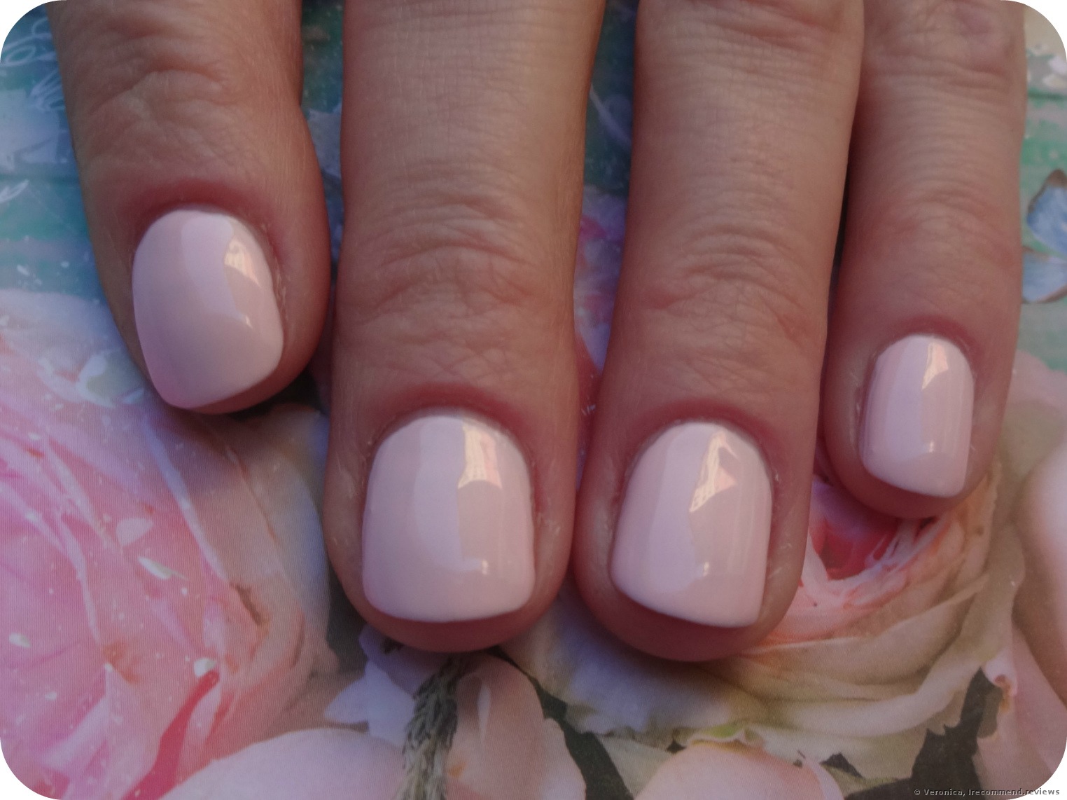 Why I Don't Go to Nail Salons + #Rimmel London Super Gel Nail Polish -  Review. - YouTube
