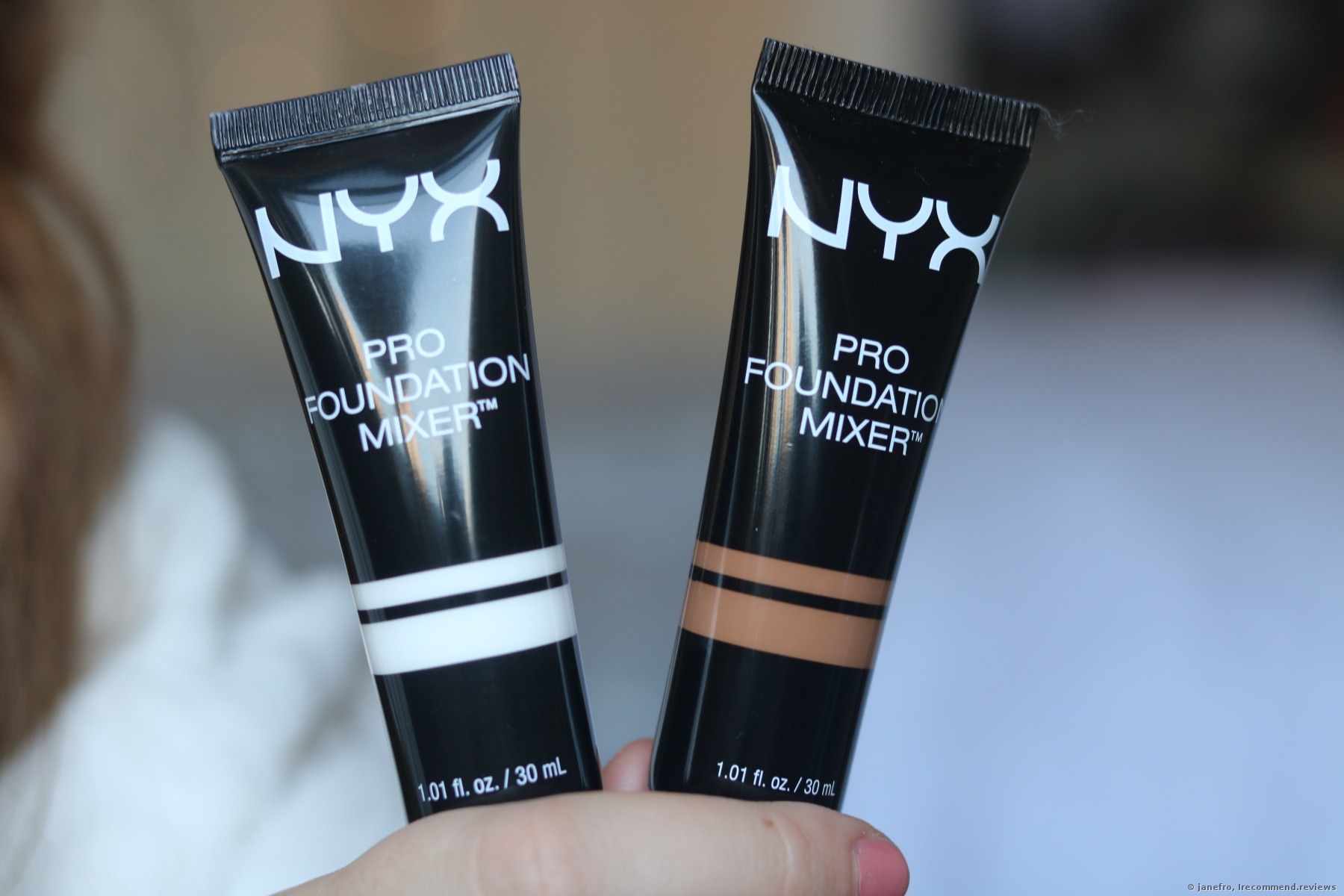 smuk Final Pump NYX Pro Foundation Mixer - «Essential product for a perfect foundation  match! Shades White and Olive. » | Consumer reviews