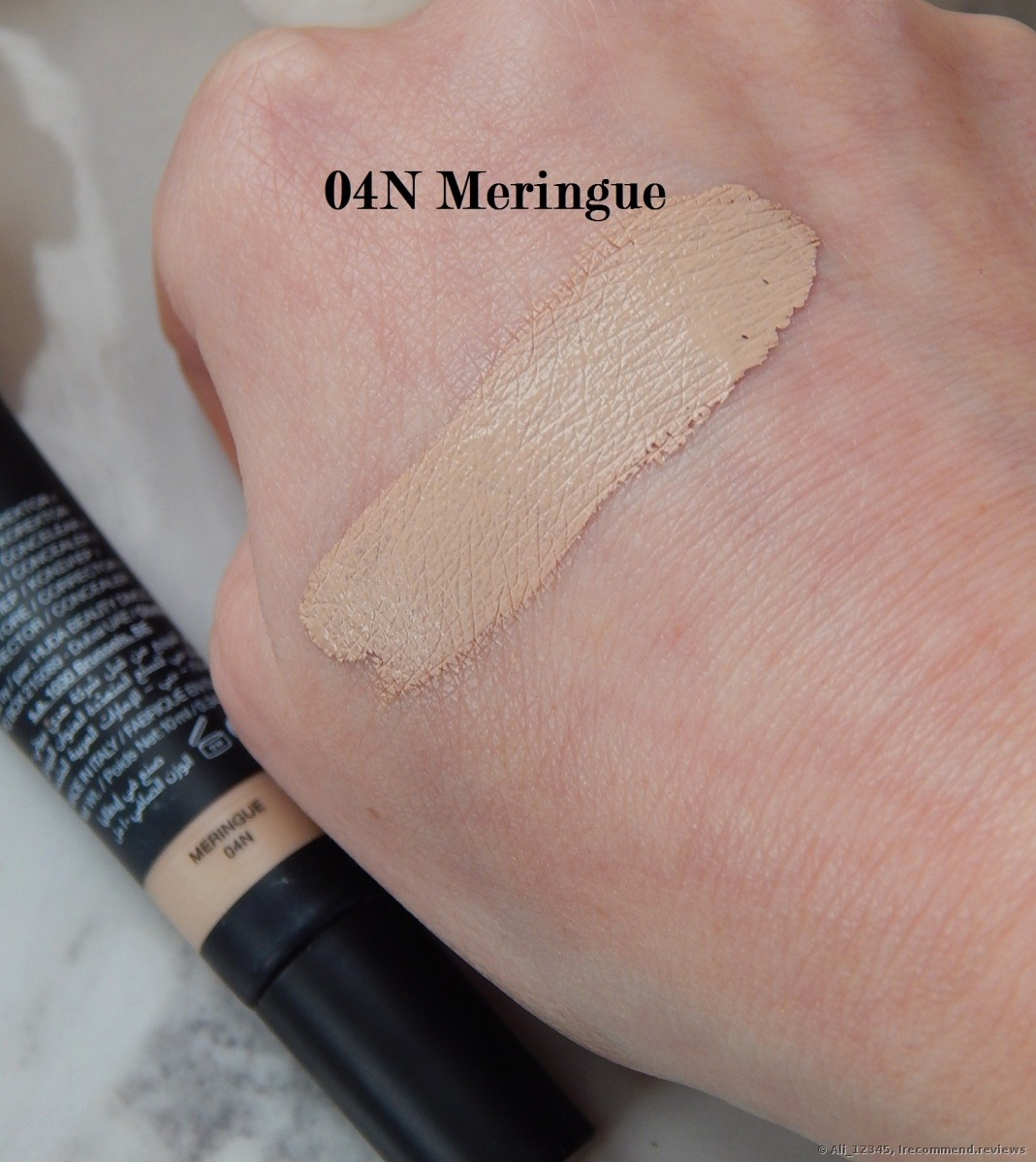 enkelt Gør livet minimal Huda Beauty The Overachiever High Coverage Concealer - «The new concealer  from Huda Beauty. High coverage and excellent staying power. Who will find  it essential? My review of one of the most